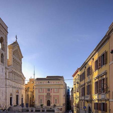 L'Arco Cagliari Bed & Breakfast Екстериор снимка