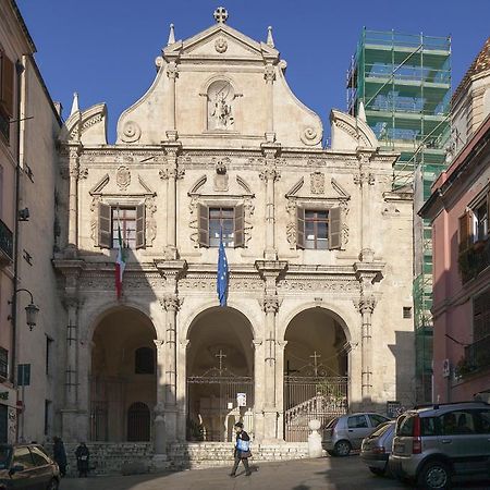 L'Arco Cagliari Bed & Breakfast Екстериор снимка