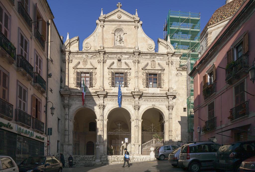 L'Arco Cagliari Bed & Breakfast Екстериор снимка